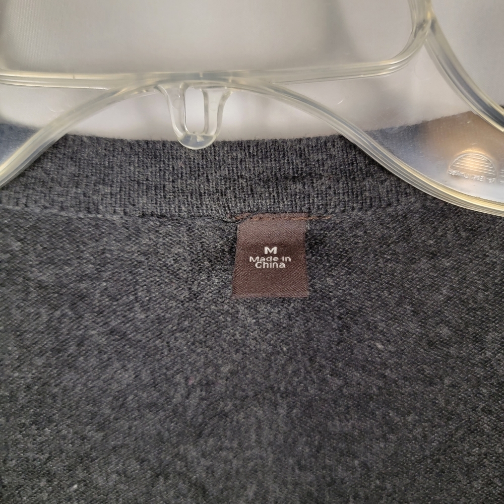 Color Block Sweater - Picture 2 of 4